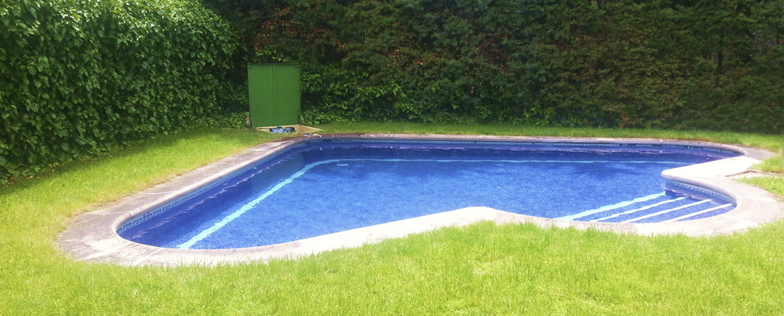 Mantenimiento de piscina de comunidad de vecinos en Madrid